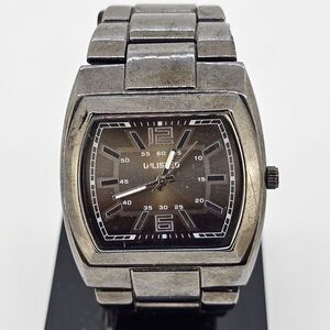 Kenneth Cole Unlisted Men's Watch 40MM Gun Metal Dial Bracelet 6" New Battery
